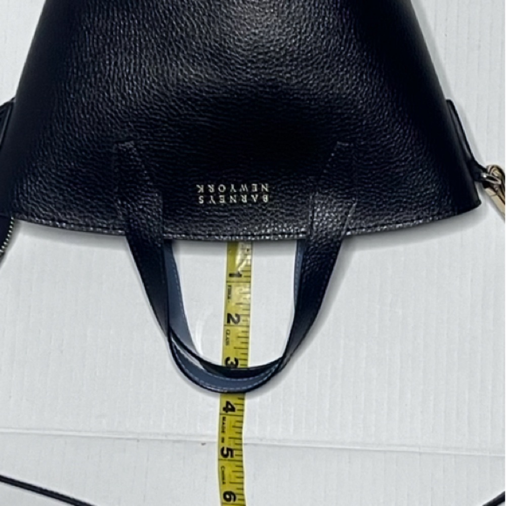 Barney’s New York Crossbody Bucket Bag - Picture 11 of 11